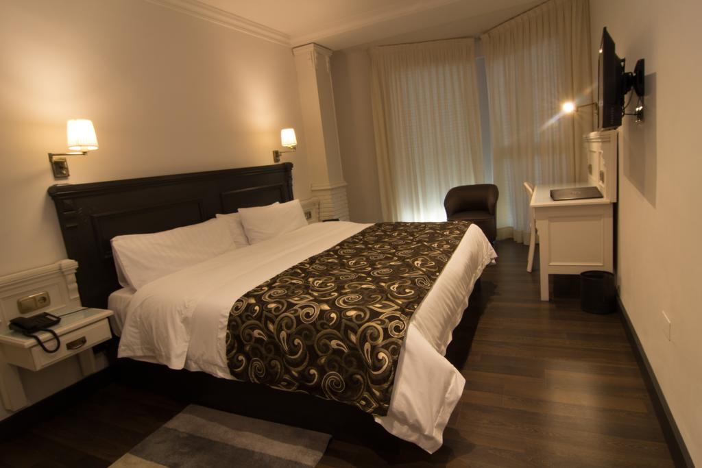 Avent Verahotel 외부 사진