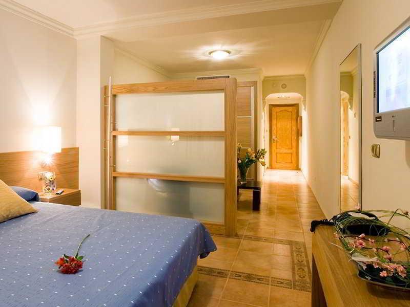 Avent Verahotel 외부 사진